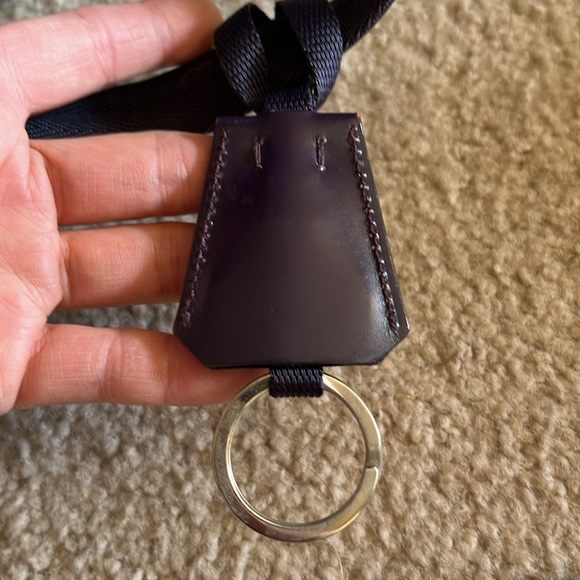 Prada purse authentic - Picture 7 of 10